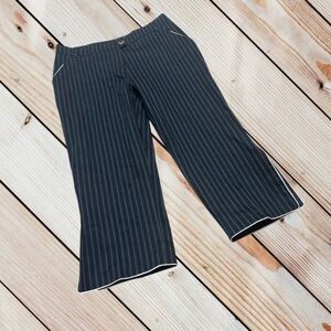 Cottonade Paris size 6 black/white pinstriped capri pants